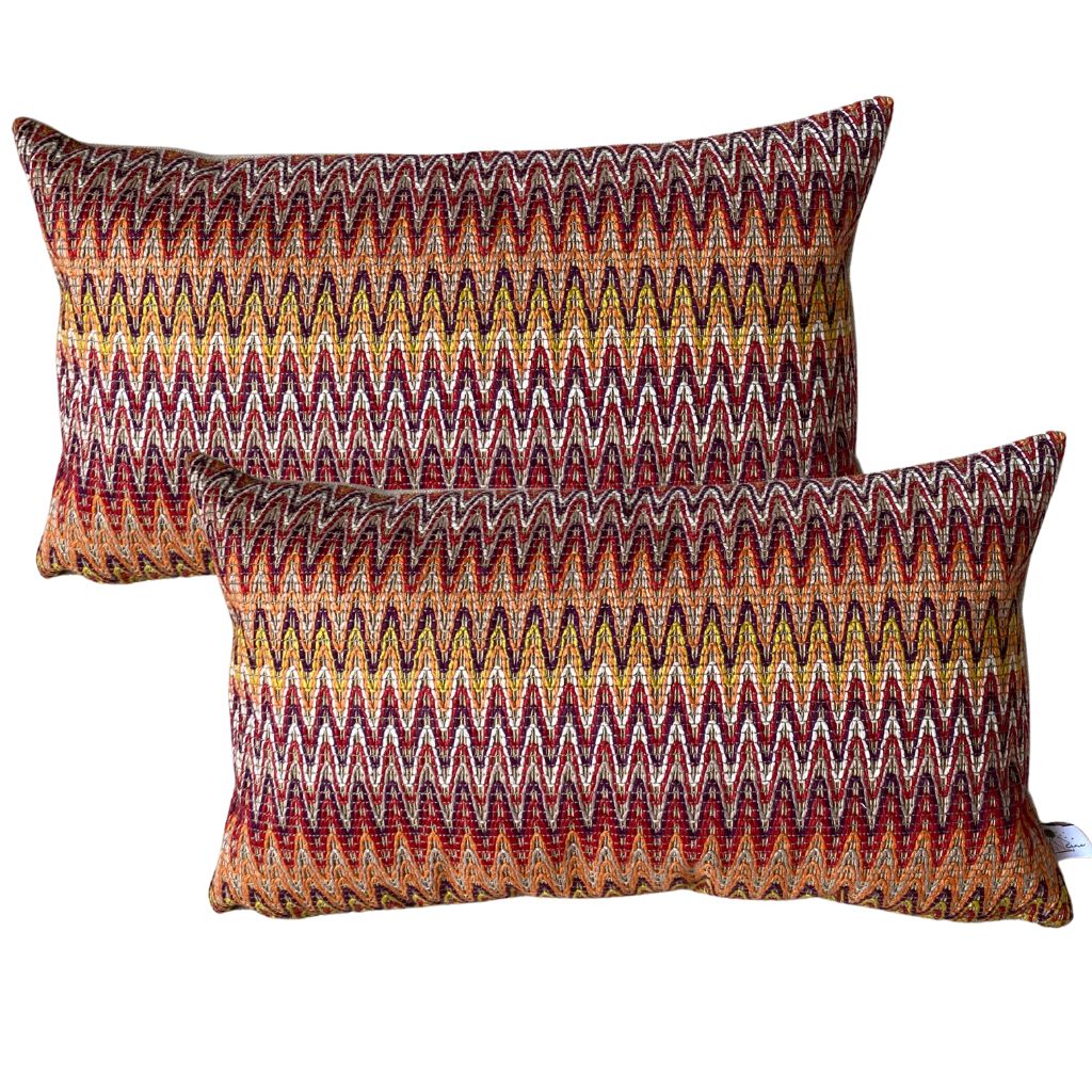 CAPA DE ALMOFADA CHEVRON BORDADA