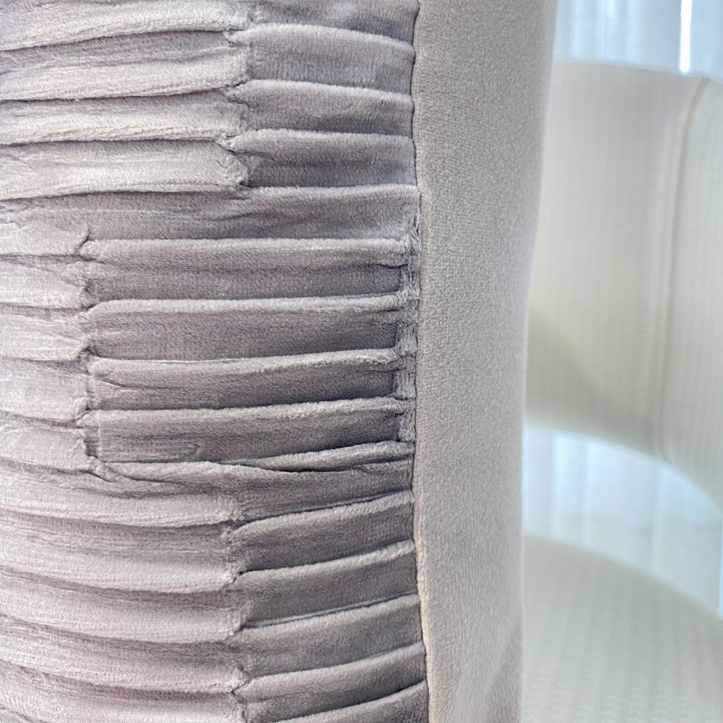 CAPA DE ALMOFADA VELUDO SCAMA CINZA