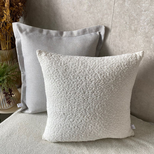 Capa de almofada em Bouclé Premium Off White